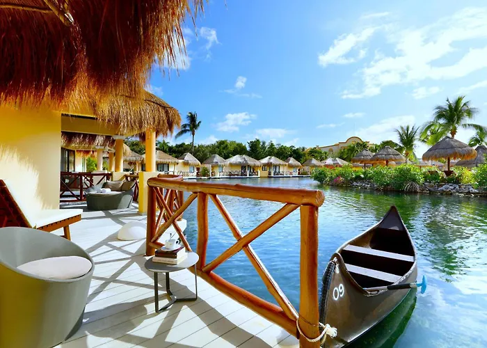 Resort Grand Palladium Select White & Akumal