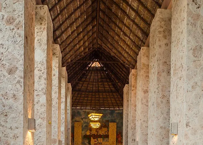 Grand Palladium Select White & Resort Akumal